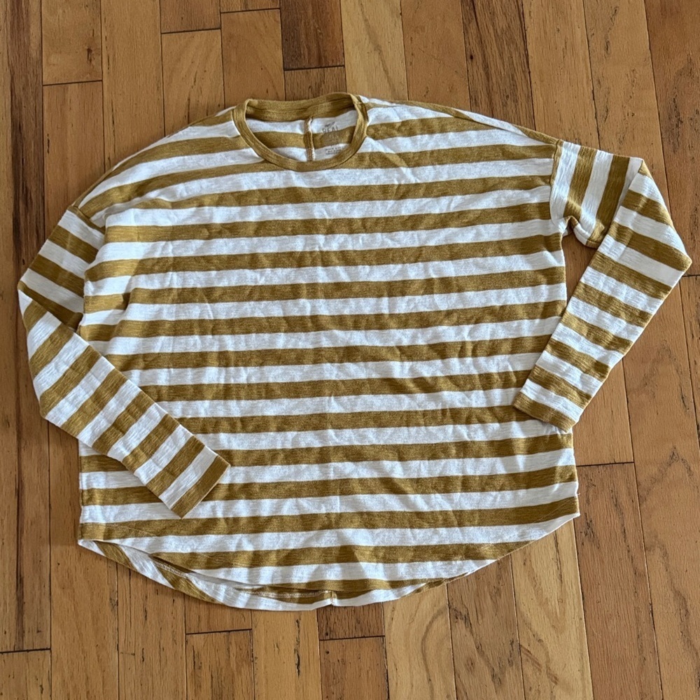 Aerie | Gold and White Striped Long Sleeve Tee | real soft | thumb holes | S